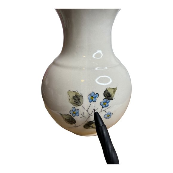 Vintage Weiss‎ Hand Painted Floral Made In Brazil Green Trim 7" Vase FLAWS - Picture 3 of 10